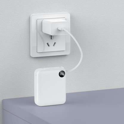 ChargeGo — Baterie externă 10.000mAh · Cablu USB - C integrat · 22.5W - Voltres